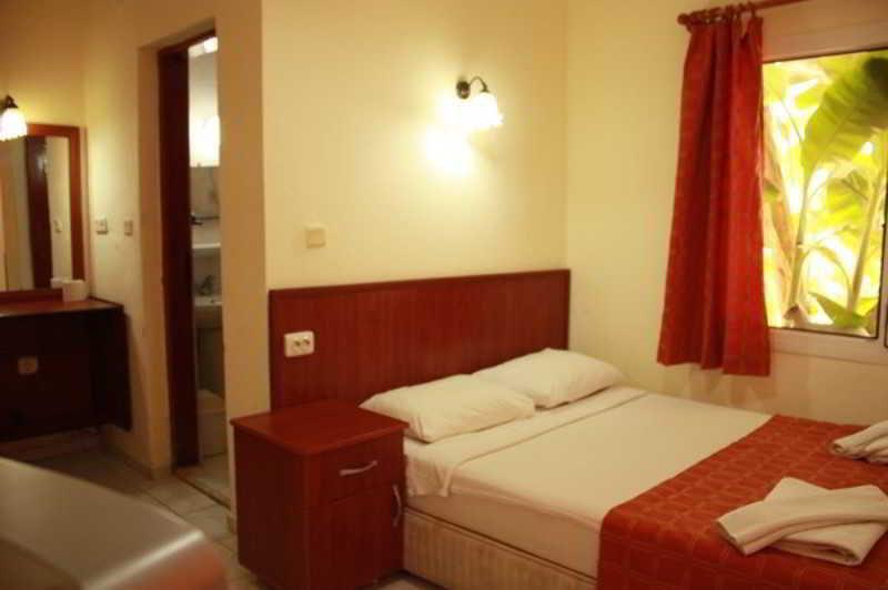 Alta Park Hotel Bodrum Habitación foto